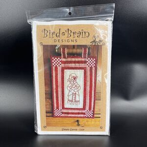 Bird Brain Designs Simply Santa 1329 COMES W/Materials & Pattern New